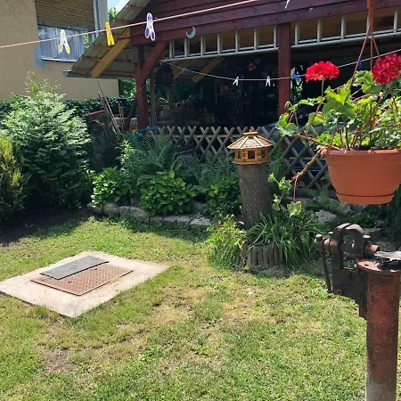 Páros Faház Apartamento Balatonföldvár