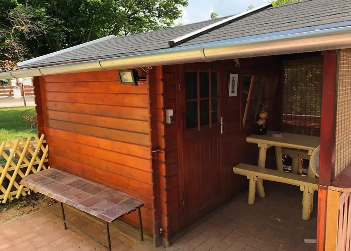 Paros Fahaz * Balatonföldvár