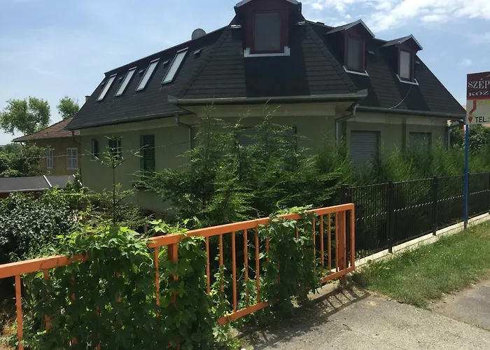 Paros Fahaz Lejlighed